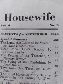 Vintage Housewife Magazine 1946! - reduced