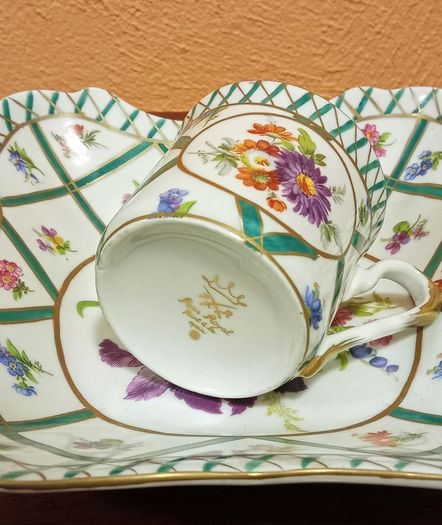 Vintage Paris Royal 'Green Garden' Square Plate and Demitasse Cup.