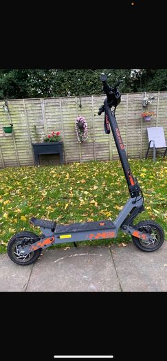 Electric scooter