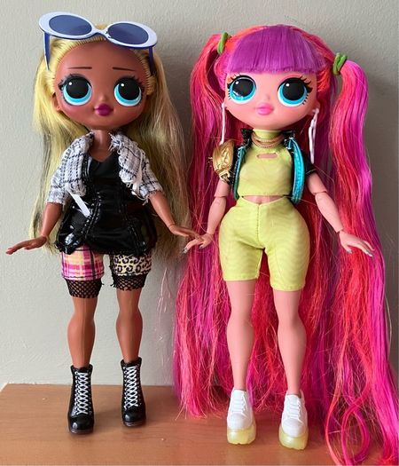 LOL OMG Neonlicious and Alt Grrl Dolls