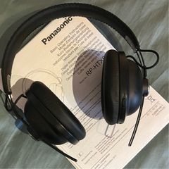 Panasonic RP-HTX80B Bluetooth noise canceling headphone