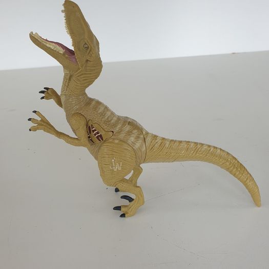 2 X Jurassic World dinosaur light & sound
