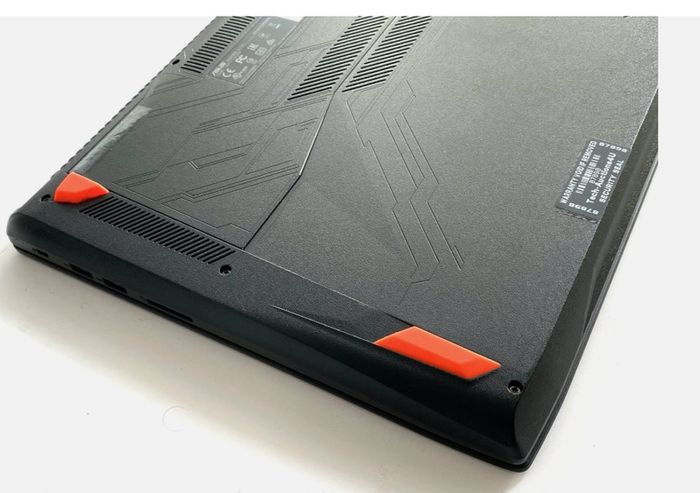 Faulty Asus ROG GL702VS-BA085T - 17.3" i7 2.8Ghz No Ram No SSD Spares Repair