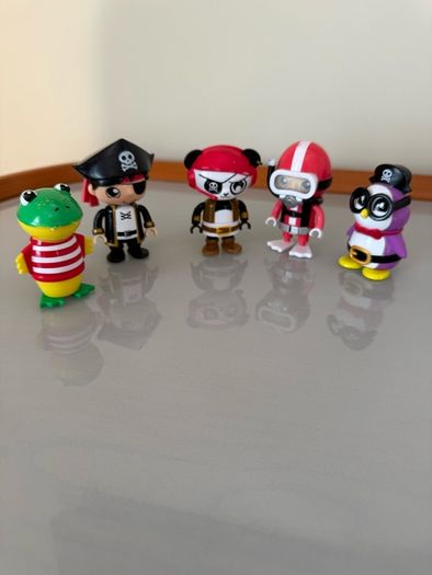 5 Ryan's world figures