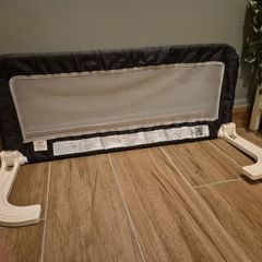 Bed barrier