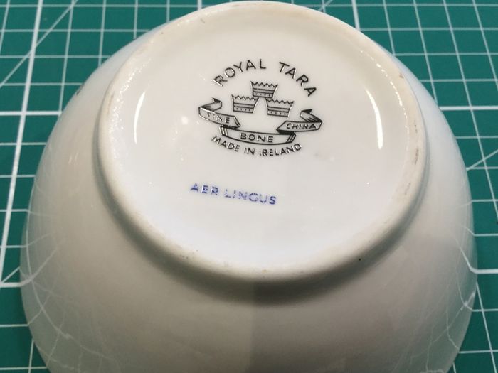 Royal Tara Tara Brooch Fine Bone China Aer Lingus Sugar Bowl