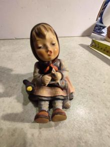 Rare find,   West Germany Hummel Goebel Figurine Happy Pastime #69 Authentic