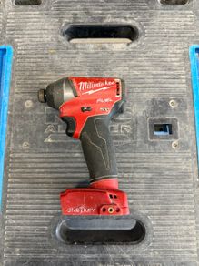 milwaukee impact driver