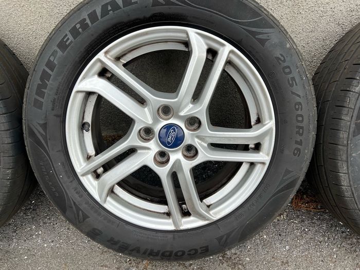 Ford focus alloy wheels and tyres