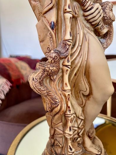 Vintage Oriental Resin Sculptured Figures Traditional Attire 1970s
