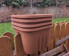 Four Fence Planters 28x28x20cm