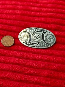 Costume Celtic Style Brooch - Nice Quality (CS22)