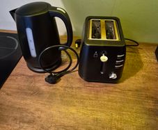 Standard Kettle & Toaster