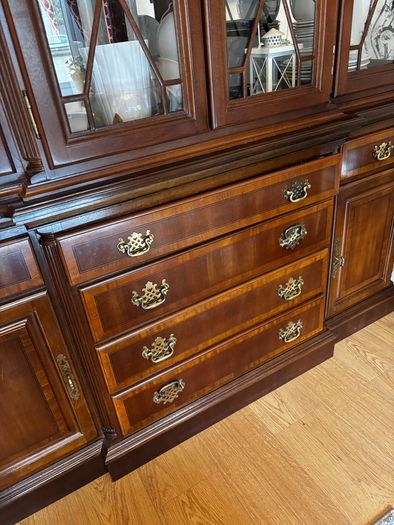 Beautiful Chippendale Style Display ( 2 piece) Cabinet- Almost new condition
