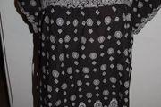 Vanilla Sands top size UK20 EU48 Postage included
