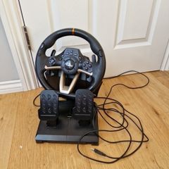 HORI racing wheel for ps4