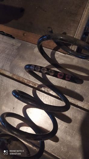 Audi TT coil springs.