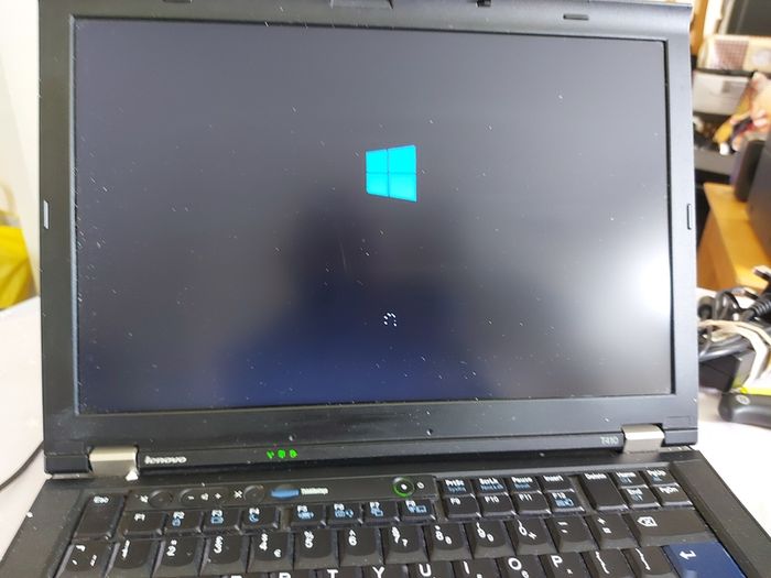Lenovo Thinkpad T410, Intel Core i5 CPU M 520, 2.4GHz, Windows 10, 4GB Ram, 160GB HDD, Microsoft Edge, Chrome and VLC