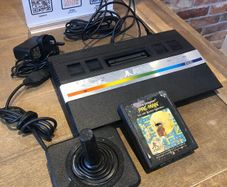 Atari 2600 Junior with Pacman Game #361