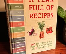 A Year Full of Recipes (365 Recipes)