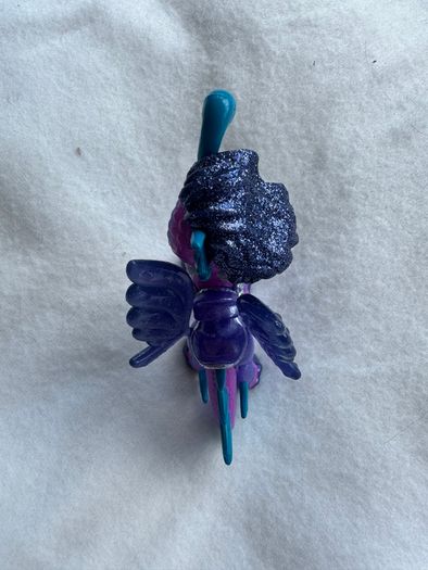 Hatchimals Pixies Riders Seastallion Glider Used Please look at the pictures