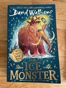book The Ice Monster. David Walliams