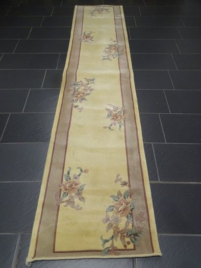 Chinese Aubusson Runner 3.30 x 0.70m (CHINA)