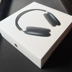 Apple AirPods Max 2 Over-Ear Wireless Headphones - Midnight