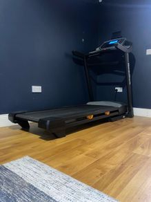 NordicTrack T12.0 Treadmill-22km/hr. V Good Cond