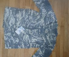 Airsoft  kids camo jacket  new  20e