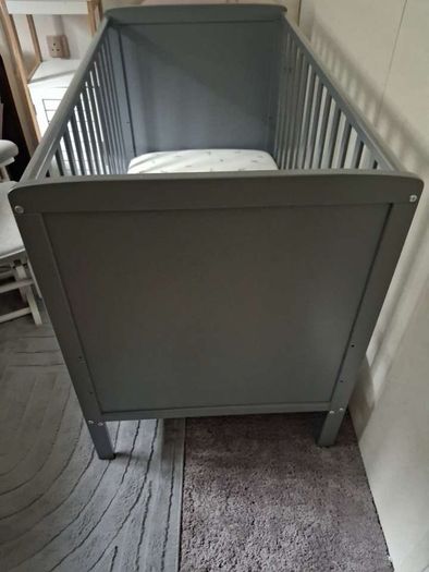 cot