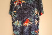 Mens Tommy Hilfiger crew neck t shirt floral hawaii palm tree Size small mens boys
