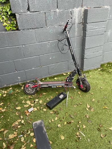 Kukurin M4 electric scooter parts