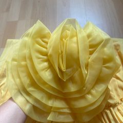 Yellow dress
