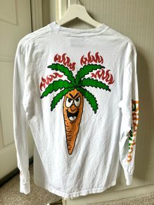 Carrots Tee In White