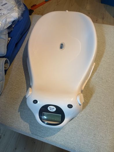 Baby weighing Scale