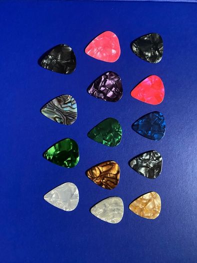 Guitar Picks Plectrums Set of 14