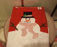 Decorative christmas tree skirt