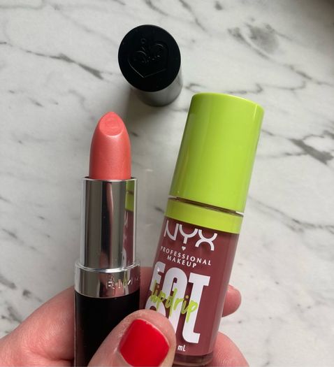 Makeup bundle