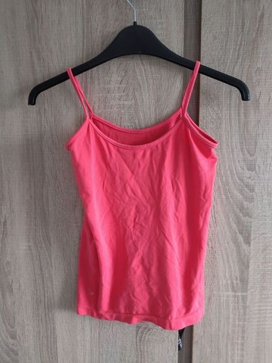 Seamless coral top fits Xs s