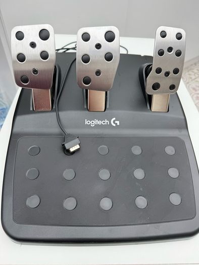 Logitech G29 Wheel, Pedals, Shifter for PS and PC