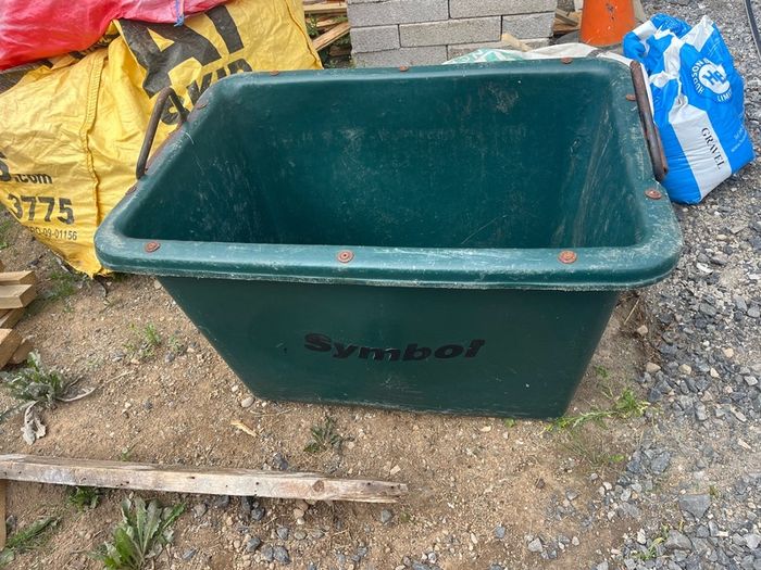 mortar bin