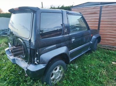 Mitsubishi Pajero Junior Parts