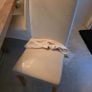 Marble table with 4 cream leather chairs Image 3