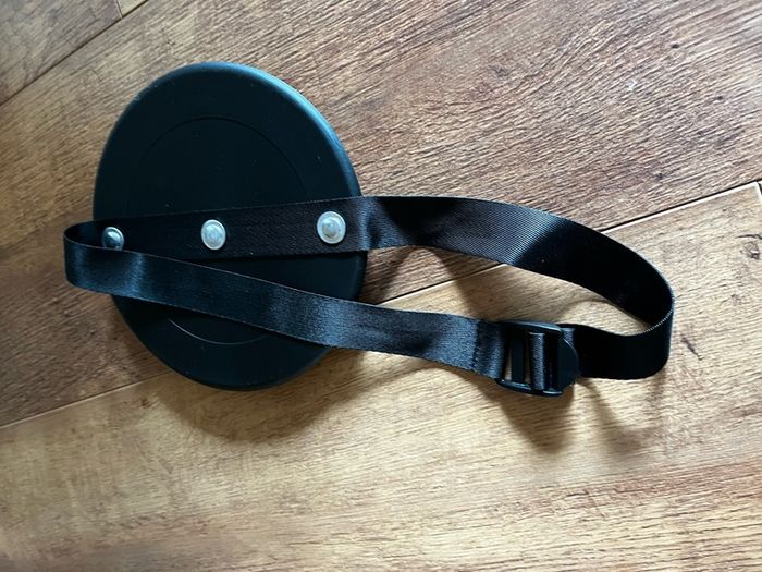 Car rearview mirror
