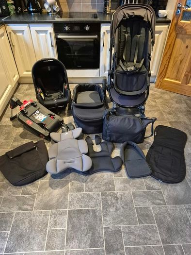 Ickle Bubba travel system