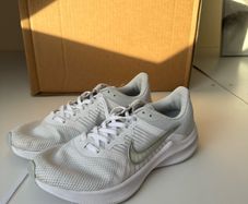 women's sneakers Nike original