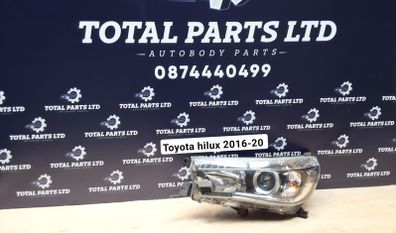 Toyota hilux 2016-20 headlight