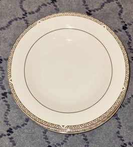 4 x Royal Doulton Platinum Silver and White Bowls