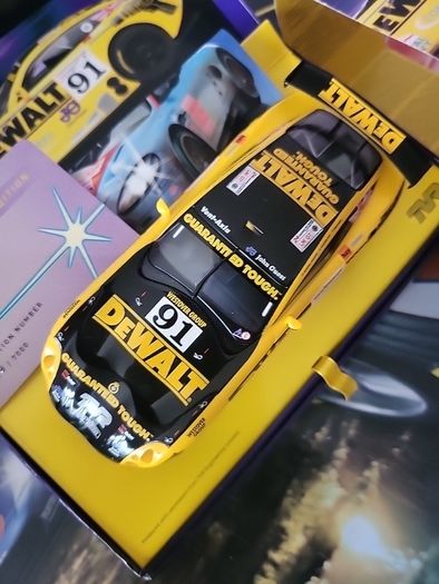 scalextric dewalt limited edition